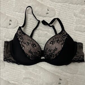 Victoria’s Secret Embellished Elegant Black Lace Bra